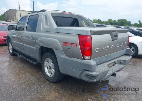 2002 Chevrolet Avalanche 1500 из США, поврежденный, VIN 3GNEC13T02G311913